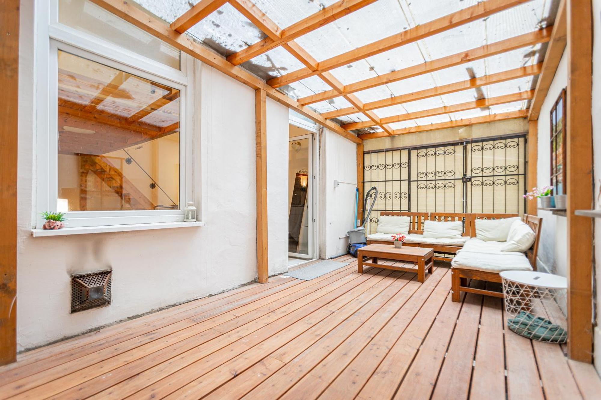 Cosy Flat With Balcony Lägenhet Budapest Exteriör bild